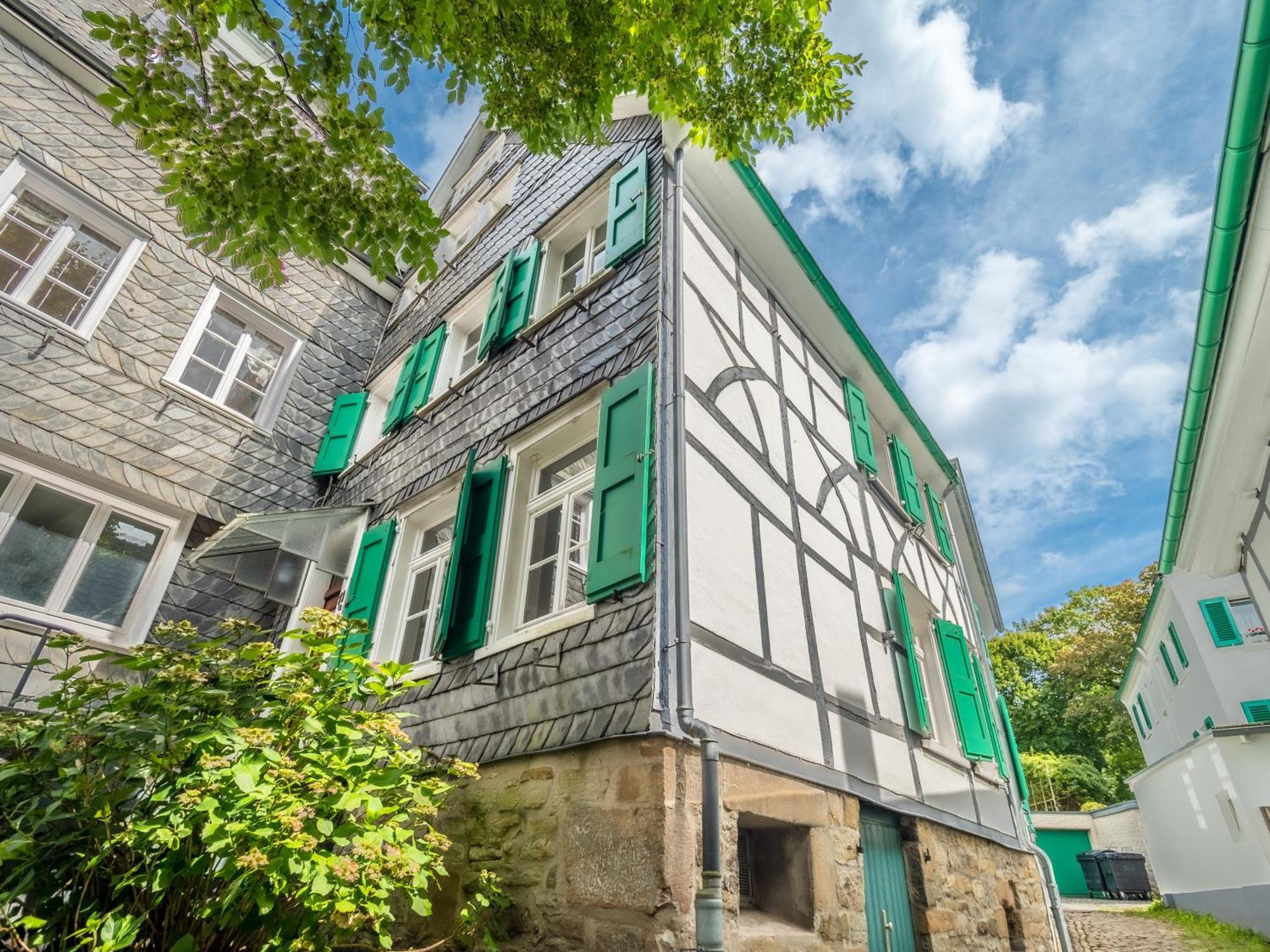 Kuesterhaus Graefrath 졸링겐 외부 사진